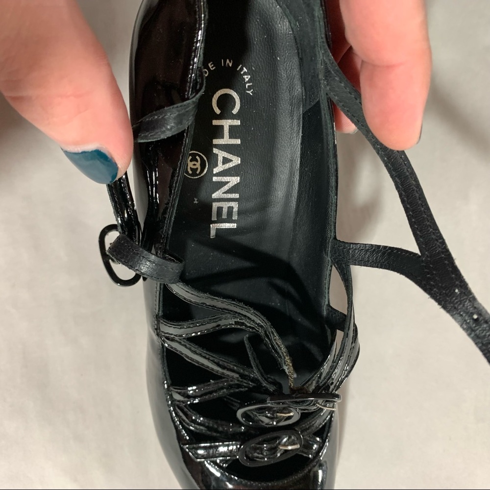 CHANEL size 37 black patent leather PUMPS quilted faux wedge heel - Picture 12 of 13